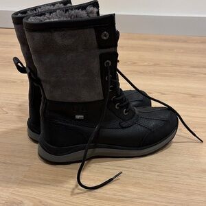 UGG Black & Gray Lace-Up Winter Boots